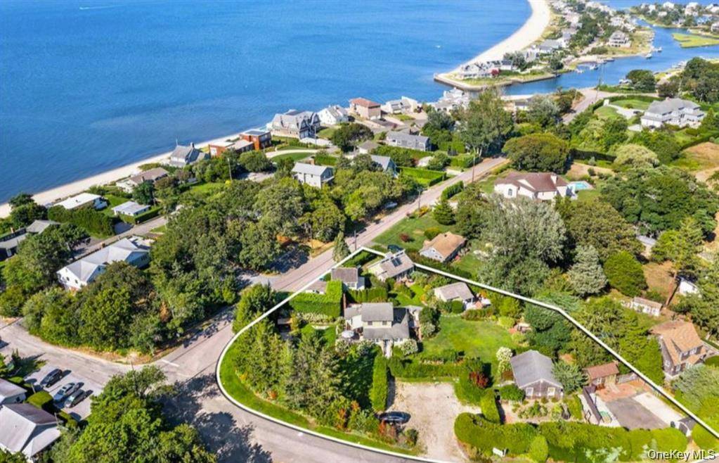 Casa com 4 Quartos à Venda em Hampton Bays - Nova Iorque - EUA - 3