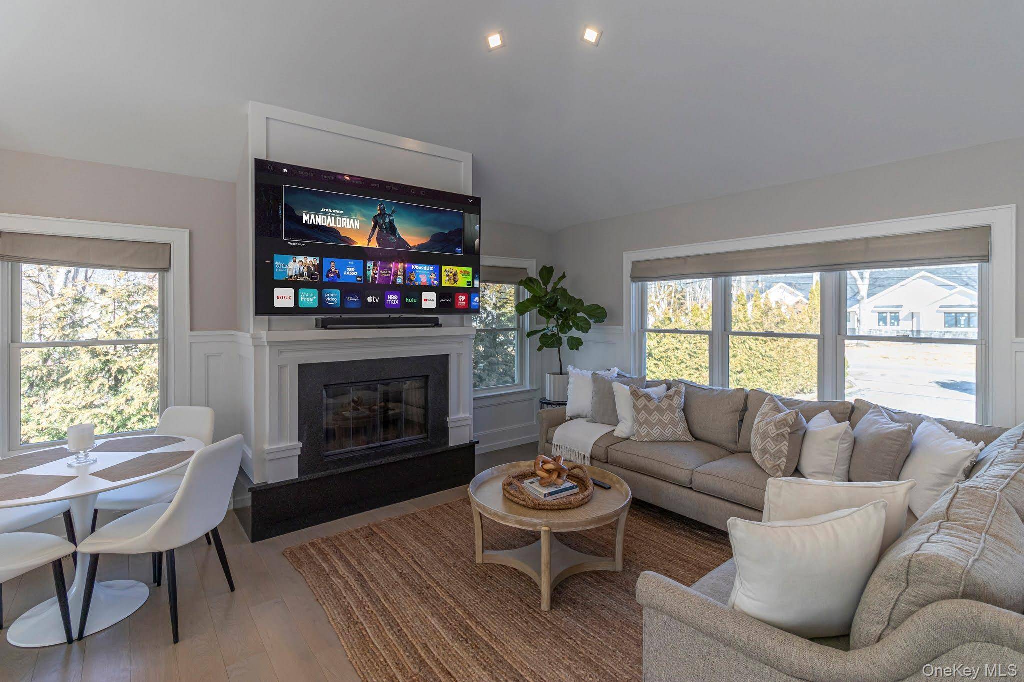 Casa com 4 Quartos à Venda em Hampton Bays - Nova Iorque - EUA - 4