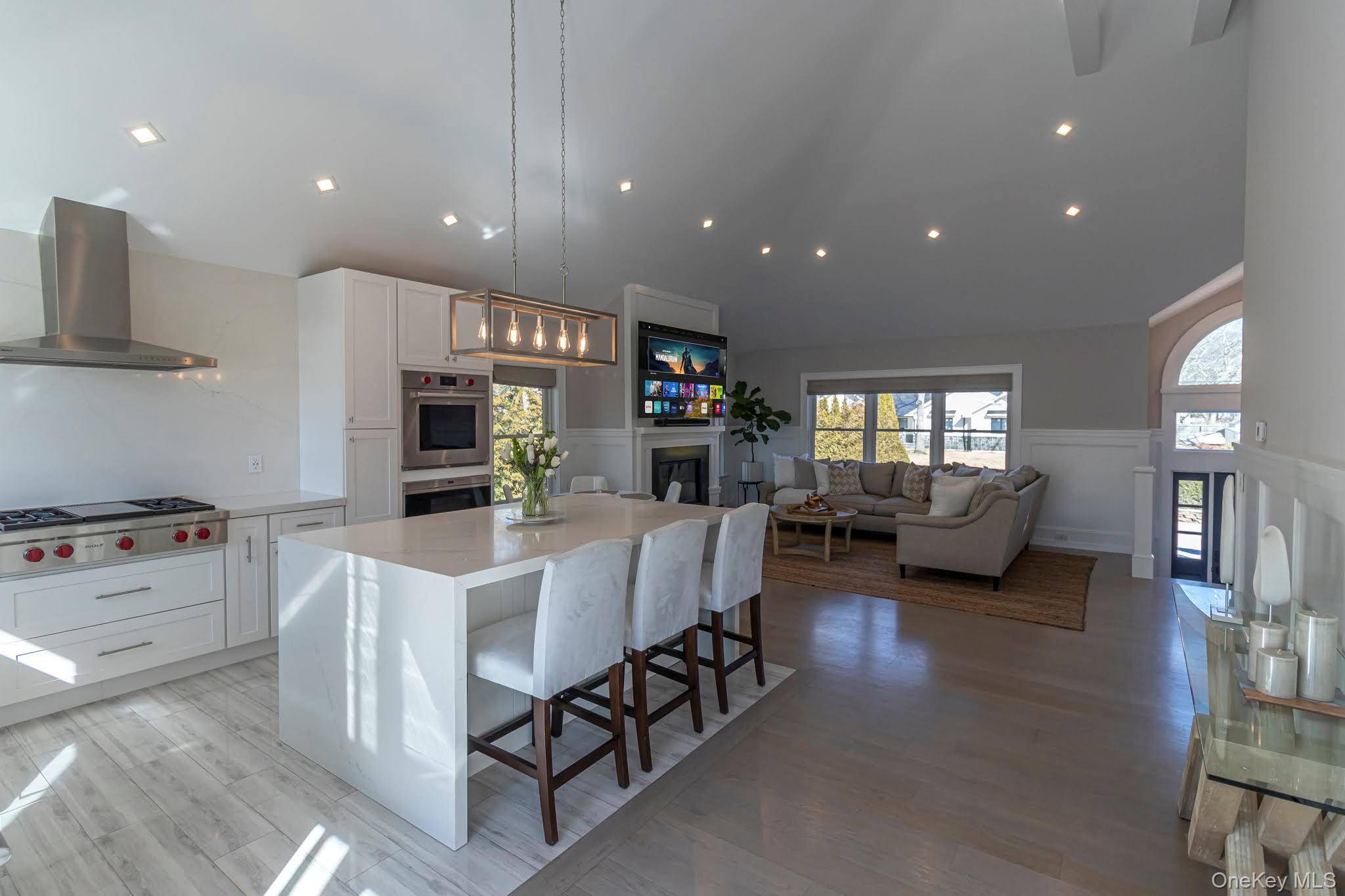Casa com 4 Quartos à Venda em Hampton Bays - Nova Iorque - EUA - 8