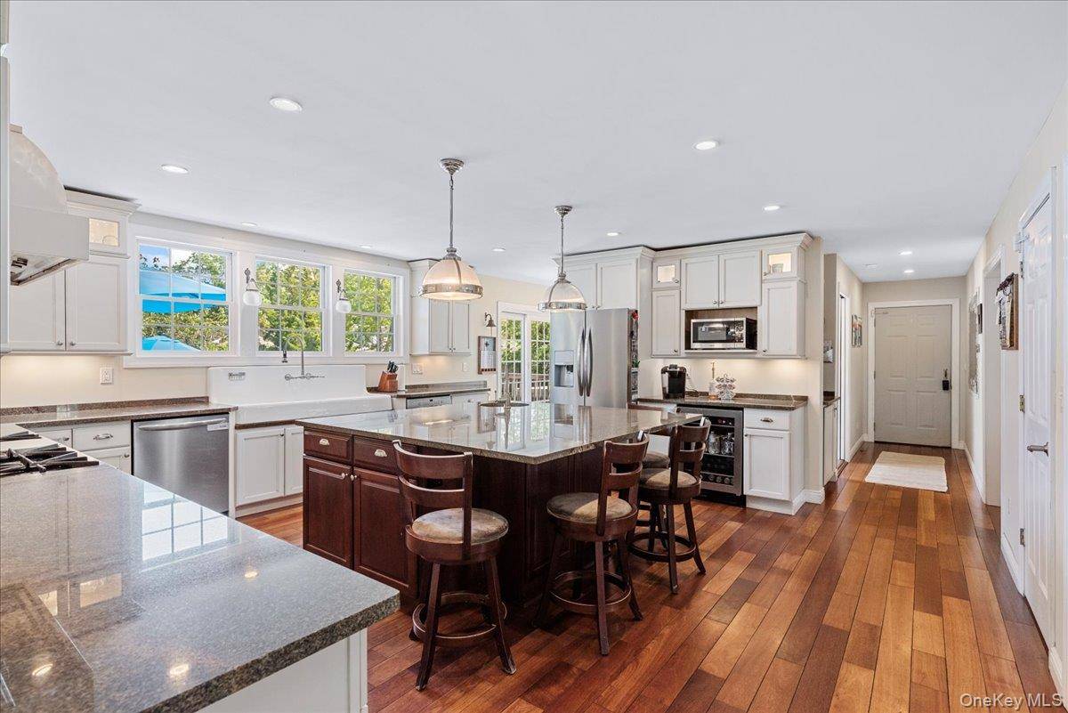 Casa com 4 Quartos à Venda em Hampton Bays - Nova Iorque - EUA - 5