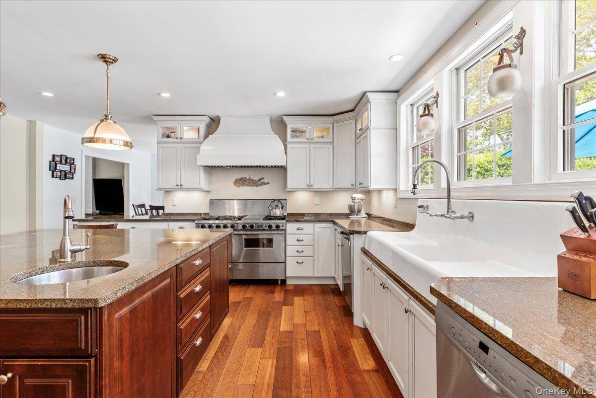 Casa com 4 Quartos à Venda em Hampton Bays - Nova Iorque - EUA - 7
