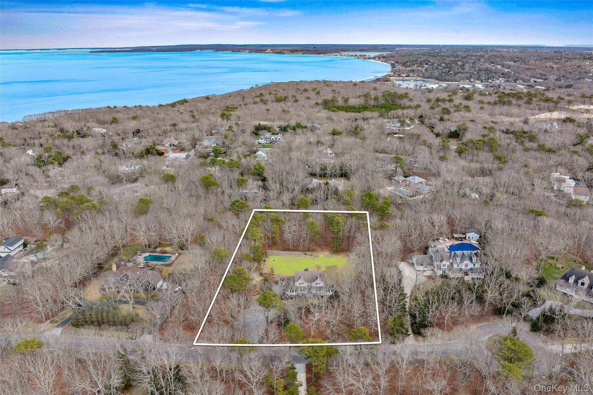 Casa com 4 Quartos à Venda em Hampton Bays - Nova Iorque - EUA - 4