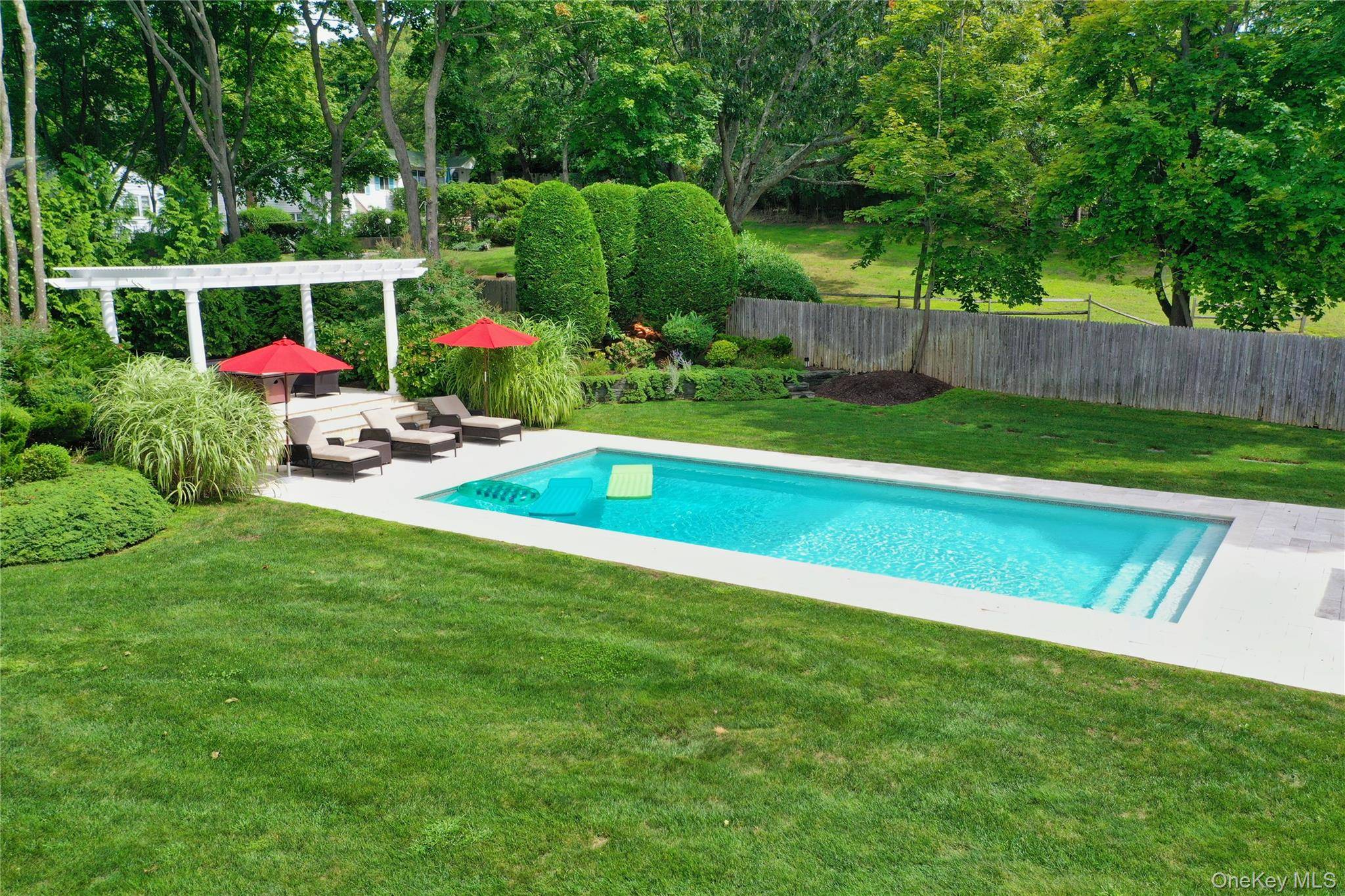 Casa com 4 Quartos à Venda em Hampton Bays - Nova Iorque - EUA - 3