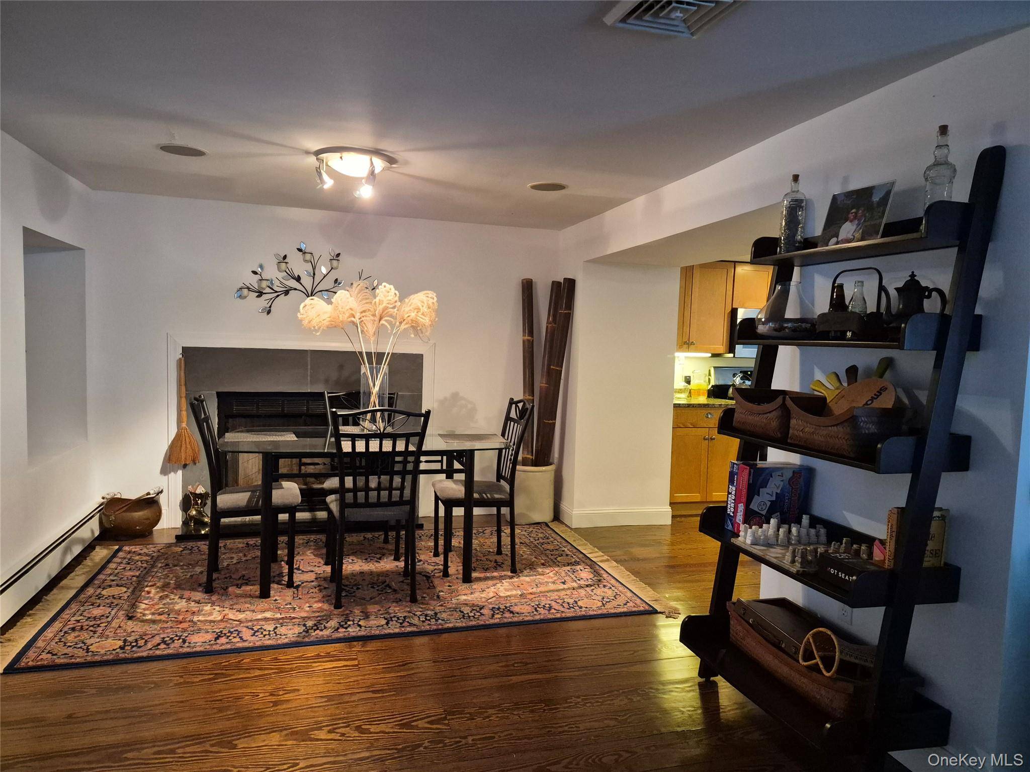Casa com 4 Quartos à Venda em Hampton Bays - Nova Iorque - EUA - 8