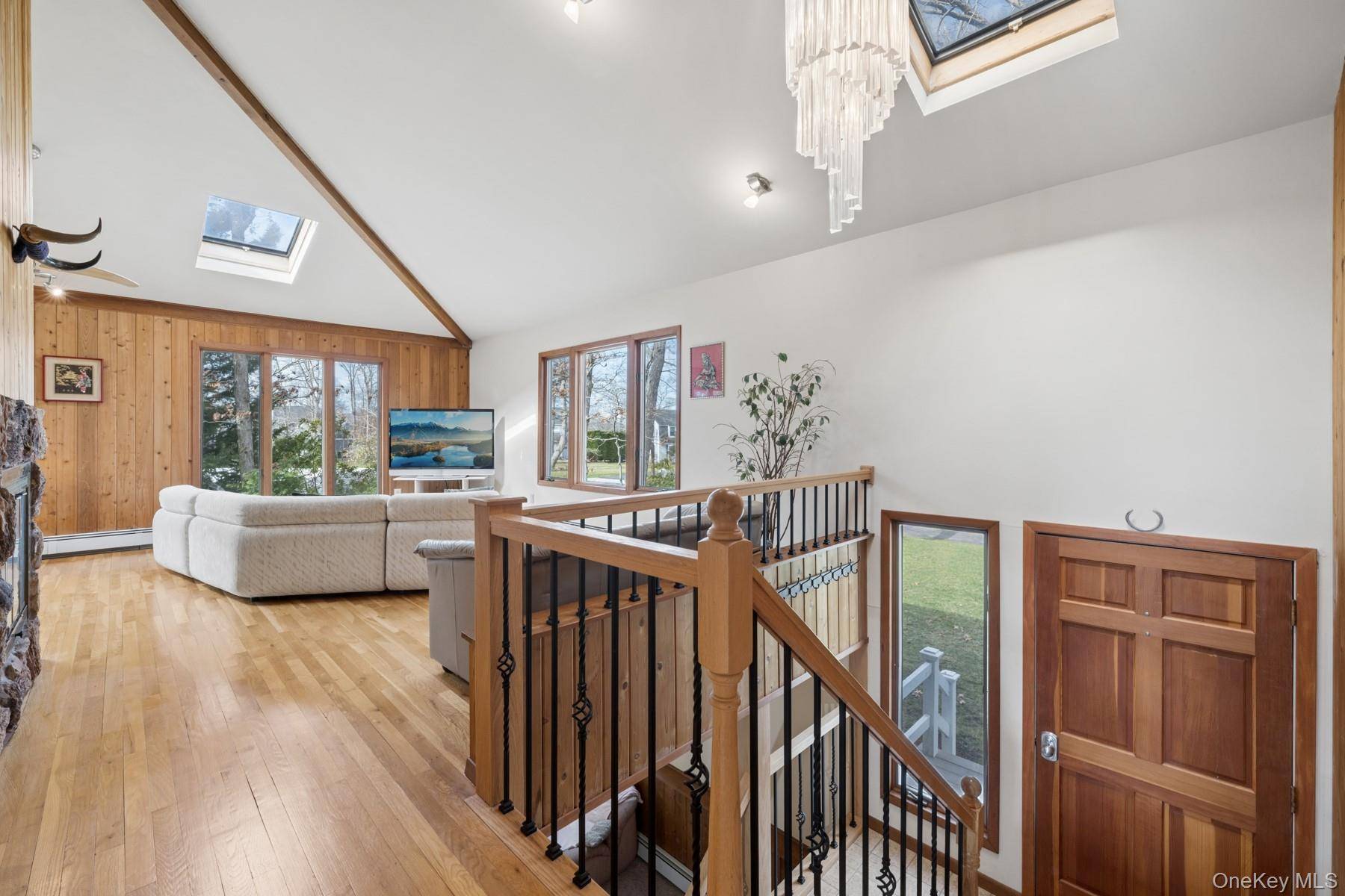 Casa com 4 Quartos à Venda em Hampton Bays - Nova Iorque - EUA - 2