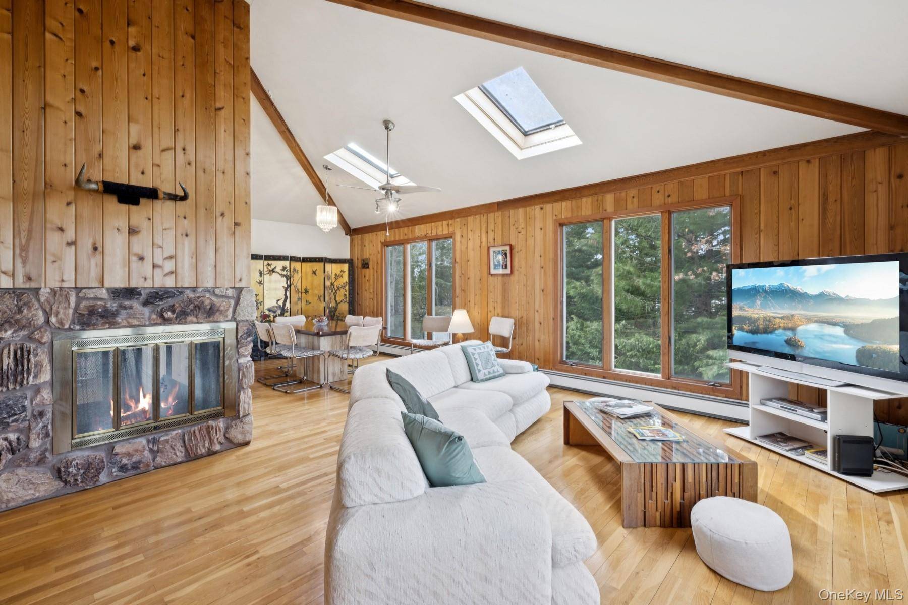 Casa com 4 Quartos à Venda em Hampton Bays - Nova Iorque - EUA - 3