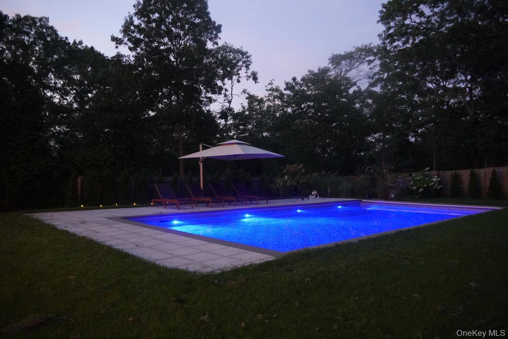 Casa com 4 Quartos à Venda em Hampton Bays - Nova Iorque - EUA - 4
