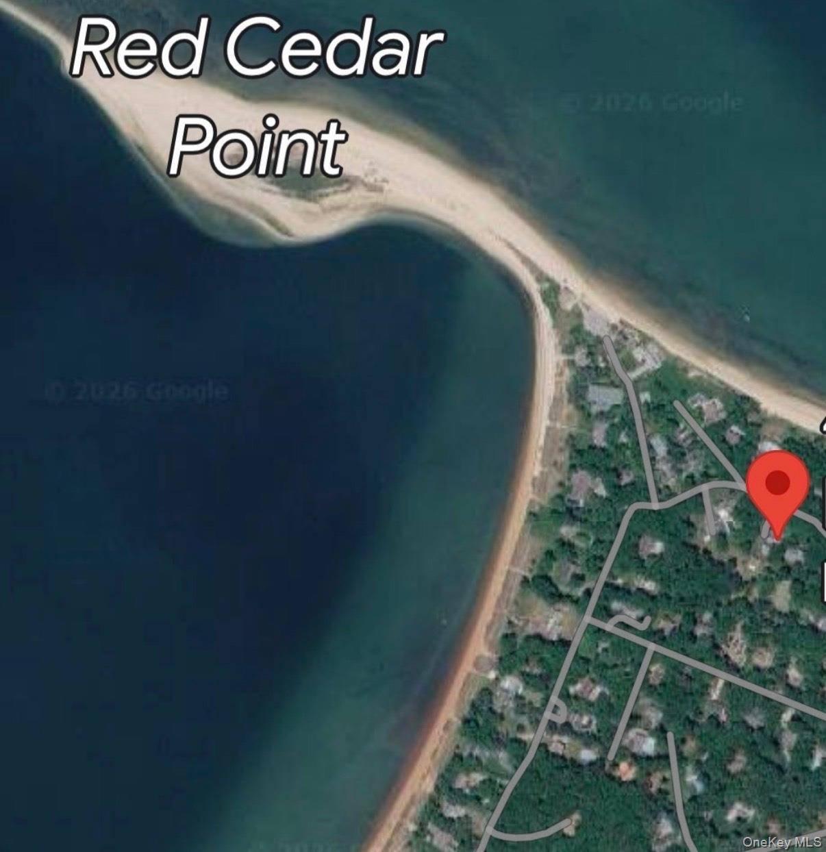 Casa com 4 Quartos à Venda em Hampton Bays - Nova Iorque - EUA - 2