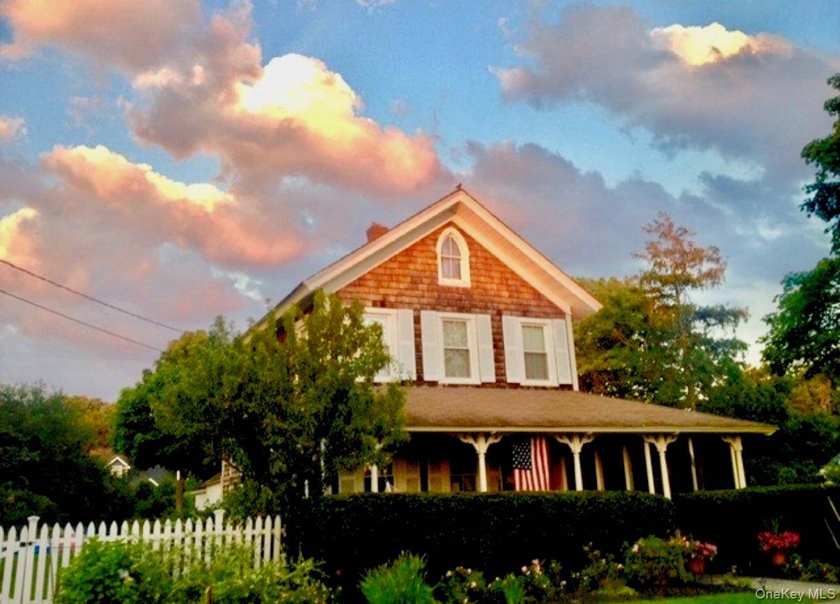 Casa com 4 Quartos à Venda em Hampton Bays - Nova Iorque - EUA - 2