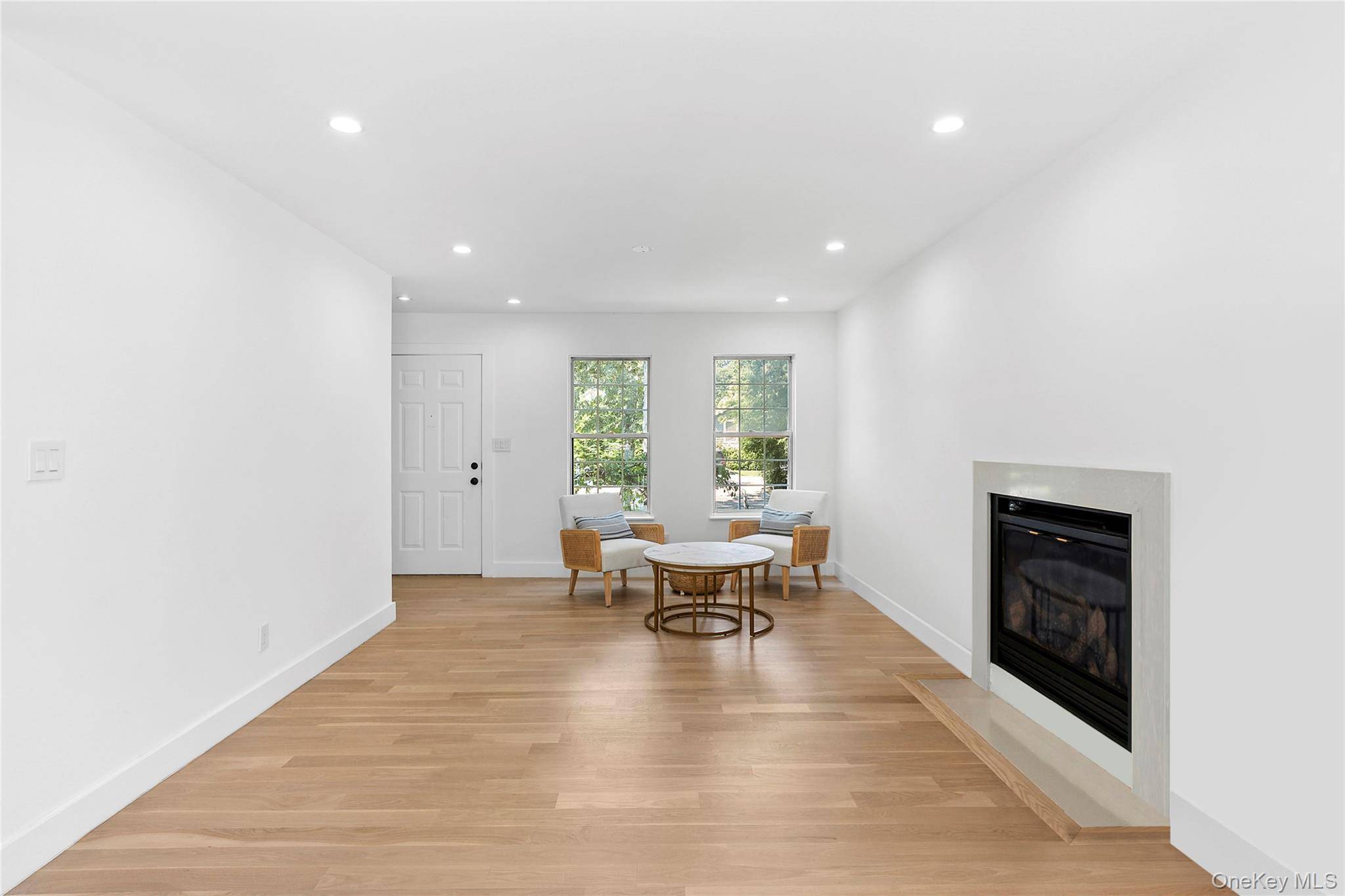 Casa com 4 Quartos à Venda em Hampton Bays - Nova Iorque - EUA - 7