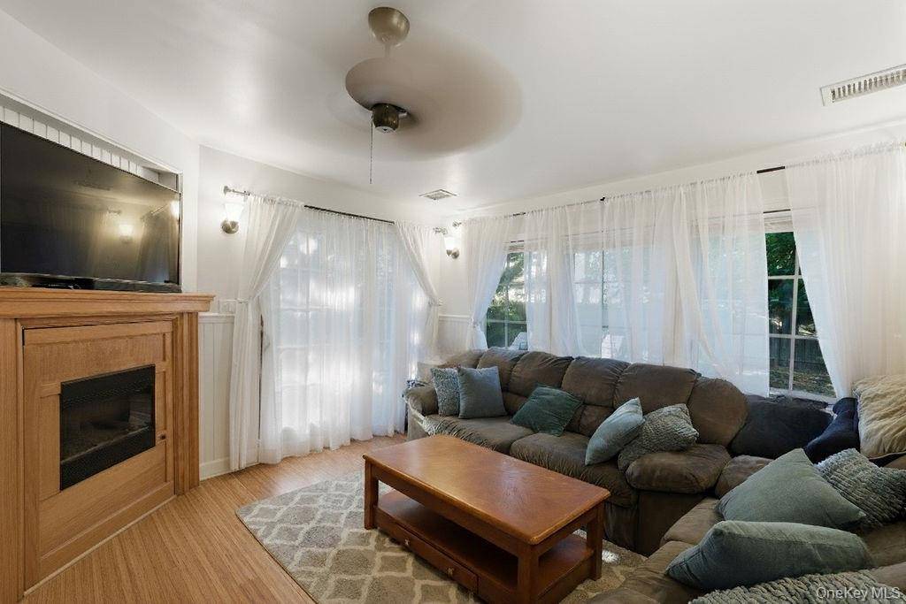 Casa com 4 Quartos à Venda em Hampton Bays - Nova Iorque - EUA - 7