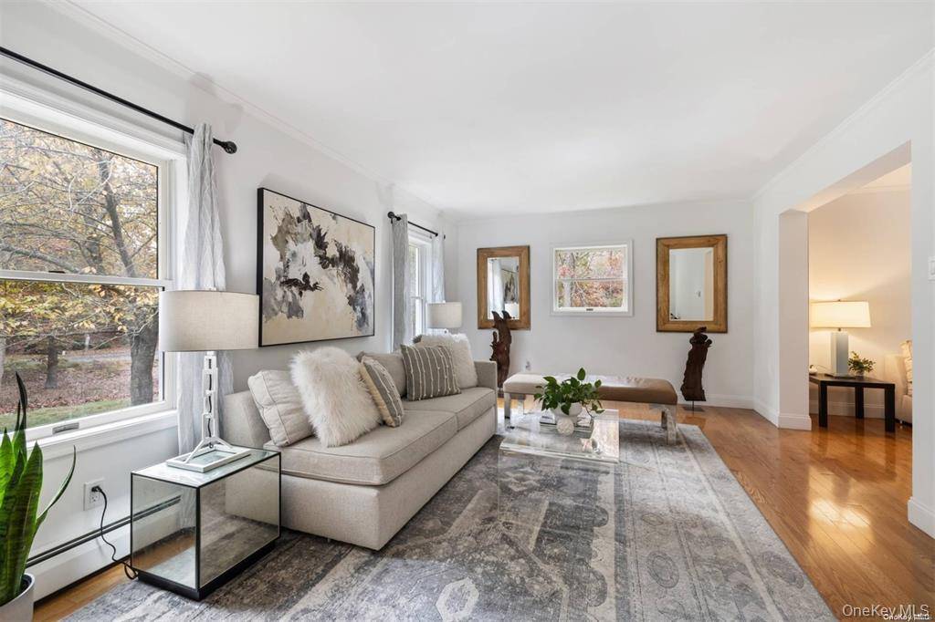 Casa com 4 Quartos à Venda em Hampton Bays - Nova Iorque - EUA - 2
