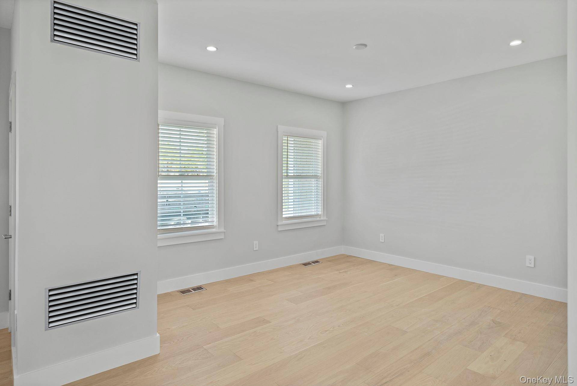 Casa com 4 Quartos à Venda em Hampton Bays - Nova Iorque - EUA - 8