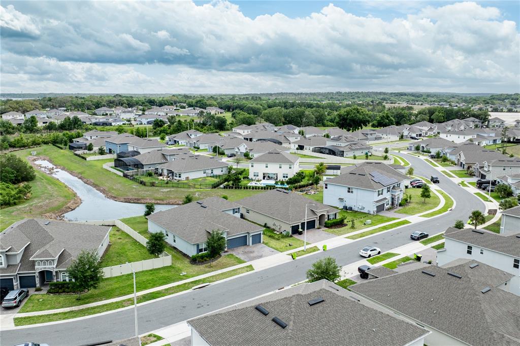 Casa com 4 Quartos à Venda em Howey In The Hills - Flórida - EUA - 8