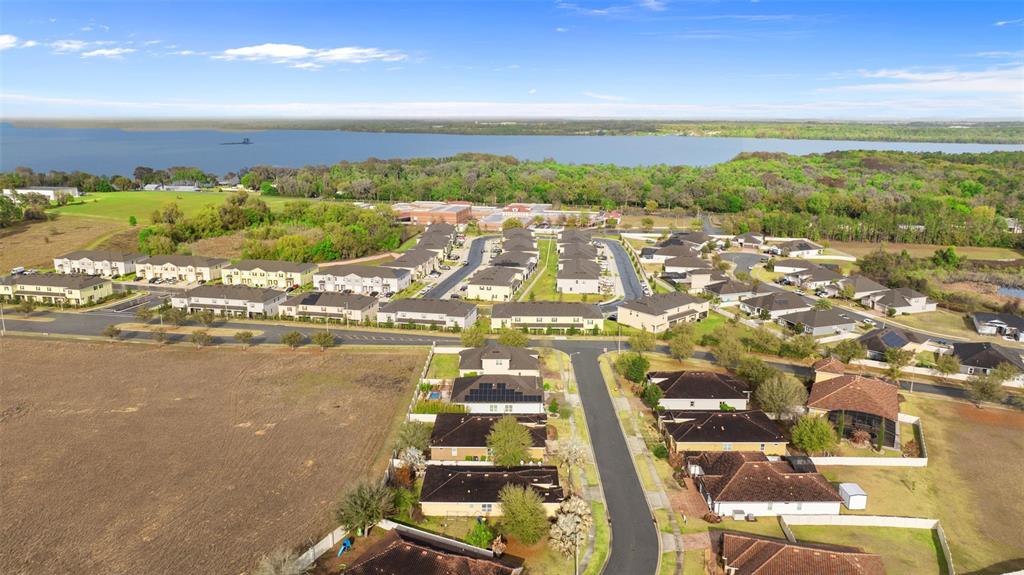 Casa de 4 Dormitorios en Venta en Howey In The Hills - Florida - EE. UU. - 4