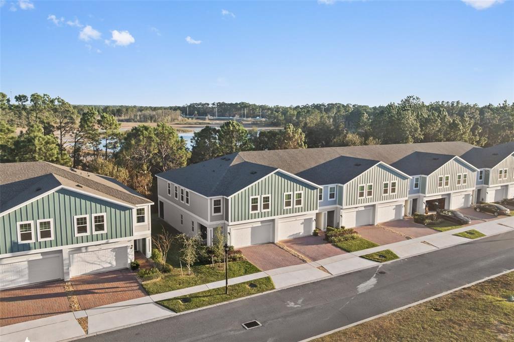 4 Bedroom Home for Sale in Howey In The Hills - Florida - USA - 6