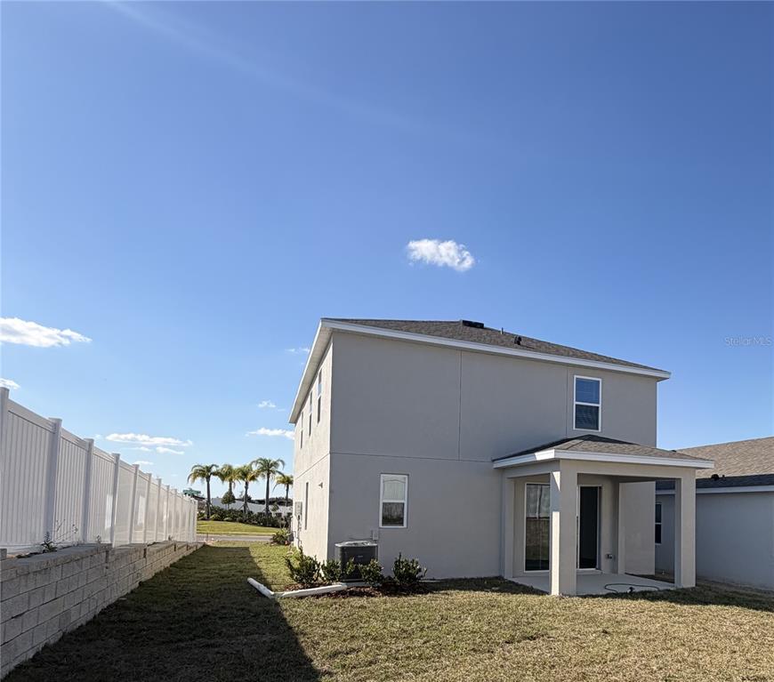 4 Bedroom Home for Sale in Howey In The Hills - Florida - USA - 6