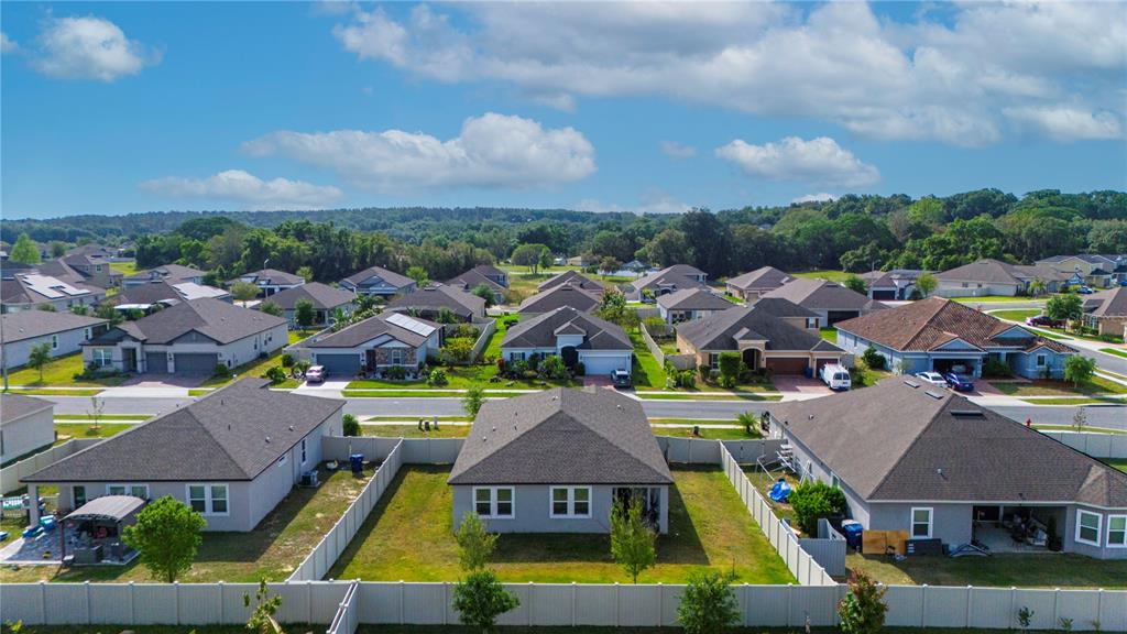 Casa com 4 Quartos à Venda em Howey In The Hills - Flórida - EUA - 7