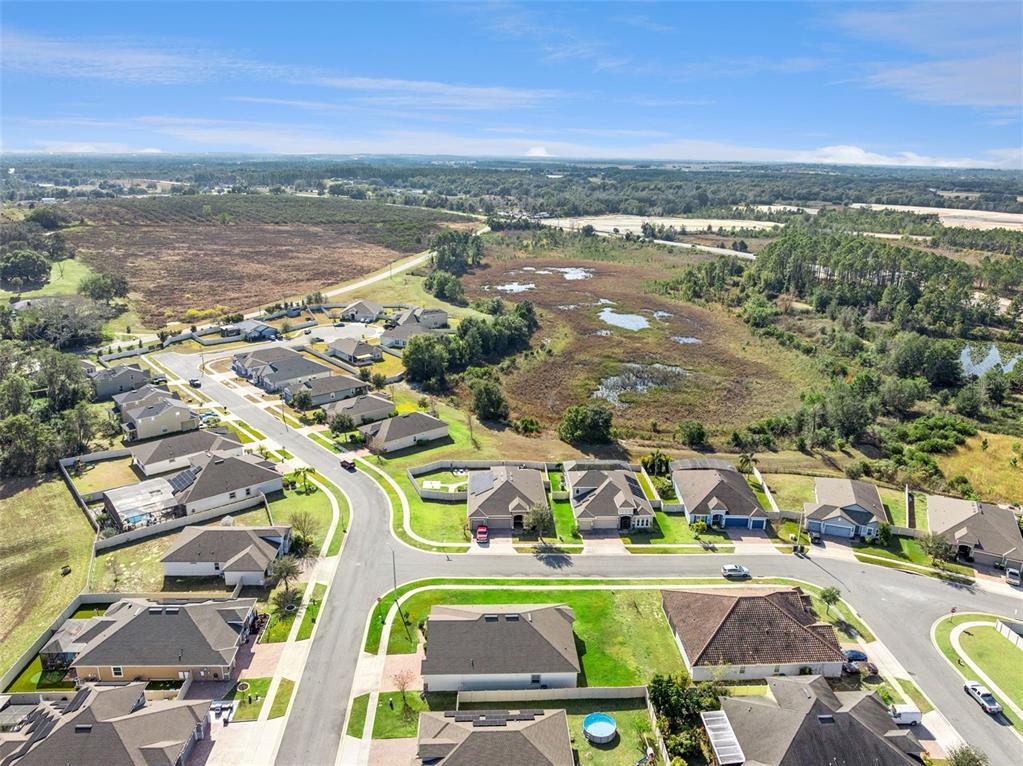 Casa com 4 Quartos à Venda em Howey In The Hills - Flórida - EUA - 8
