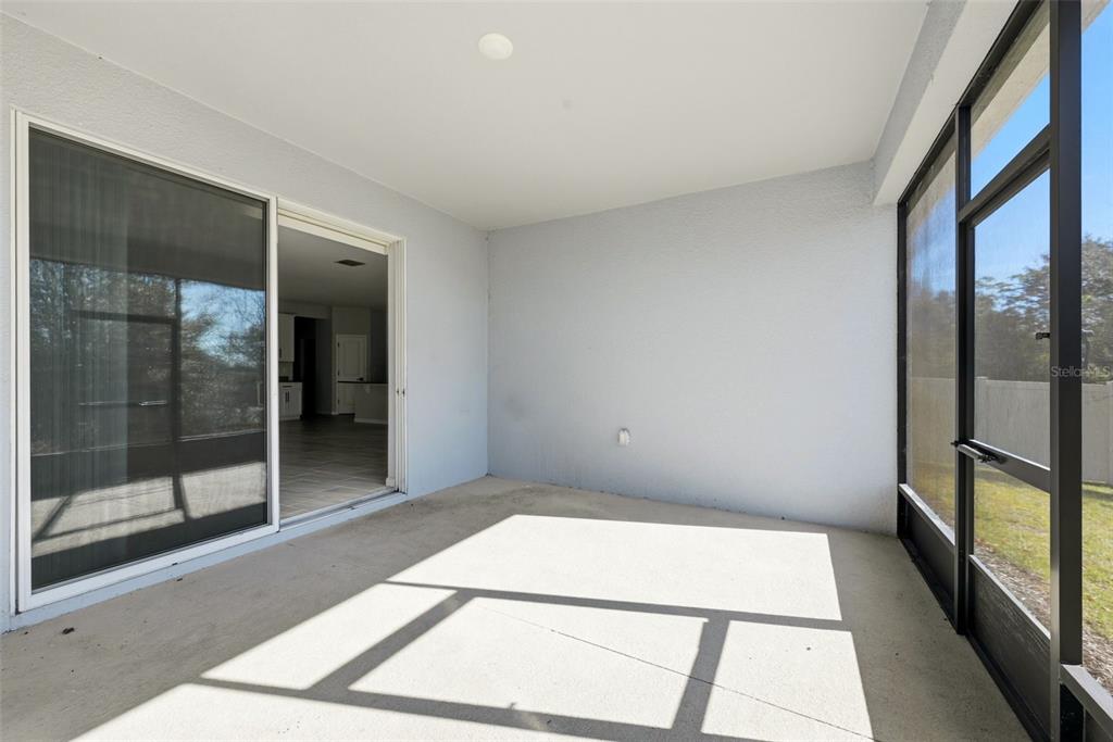 Casa com 4 Quartos à Venda em Howey In The Hills - Flórida - EUA - 8