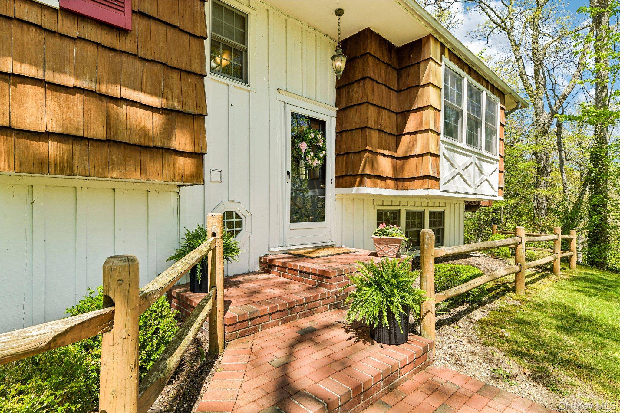 Casa de 4 Dormitorios en Venta en Huntington - Nueva York - EE. UU. - 2