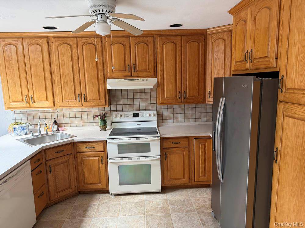 Casa com 4 Quartos à Venda em Huntington - Nova Iorque - EUA - 5