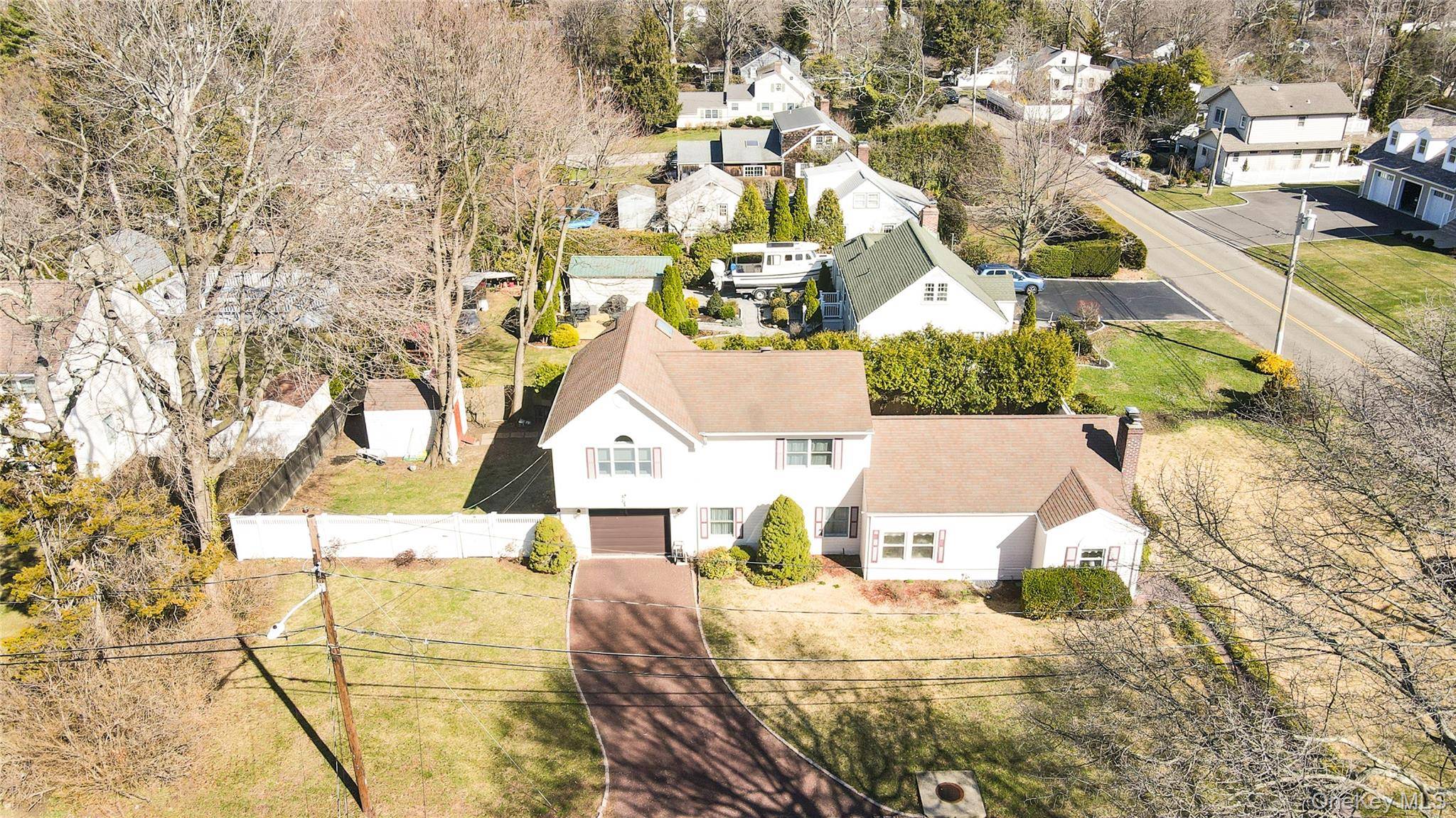 Casa com 4 Quartos à Venda em Huntington - Nova Iorque - EUA - 3