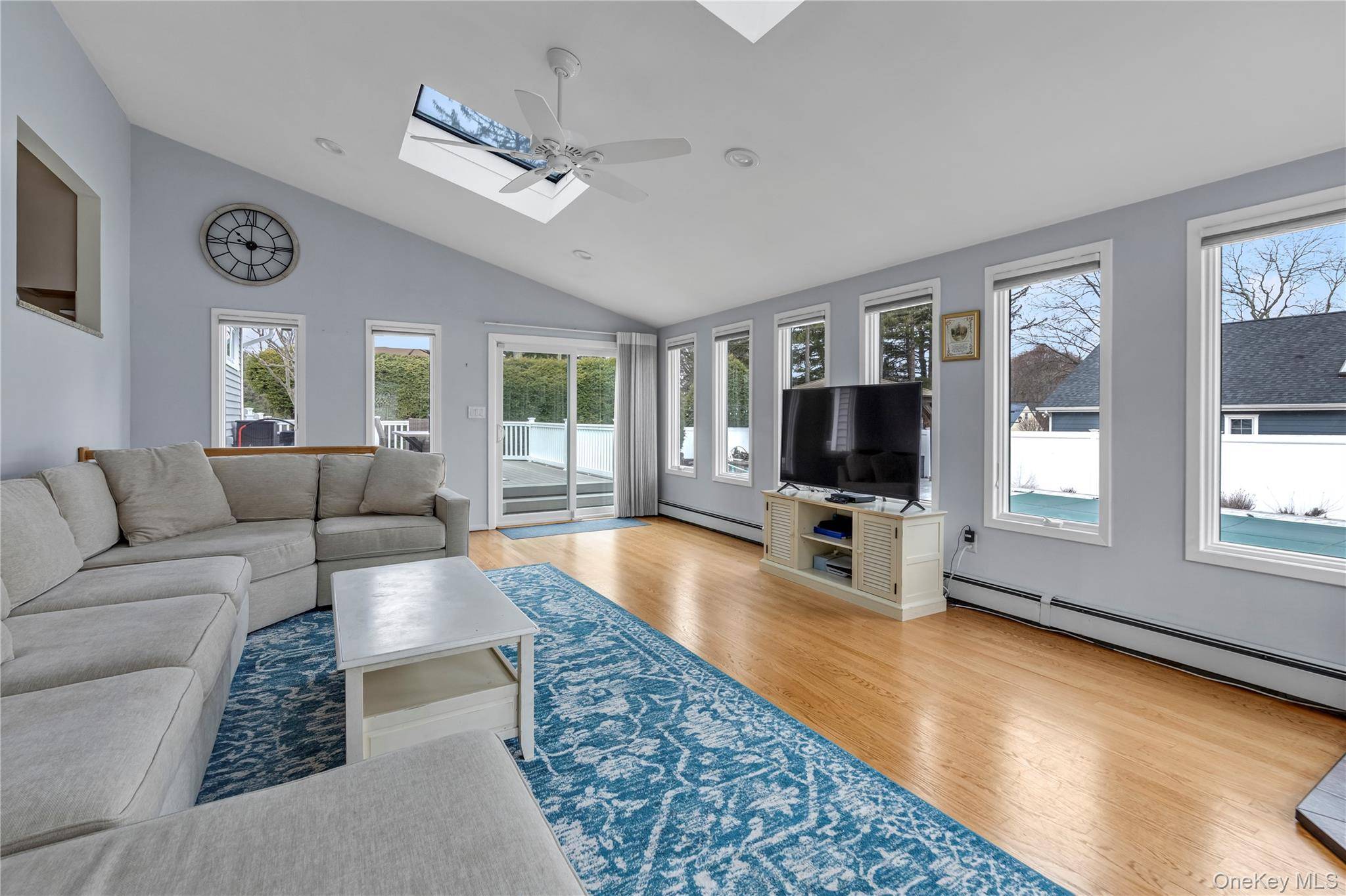 Casa de 4 Dormitorios en Venta en Huntington - Nueva York - EE. UU. - 8