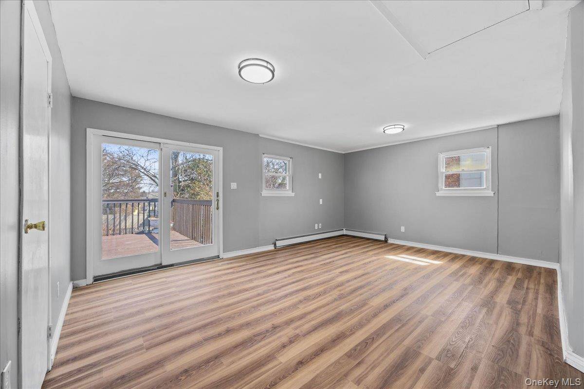 Casa com 4 Quartos à Venda em Huntington - Nova Iorque - EUA - 7