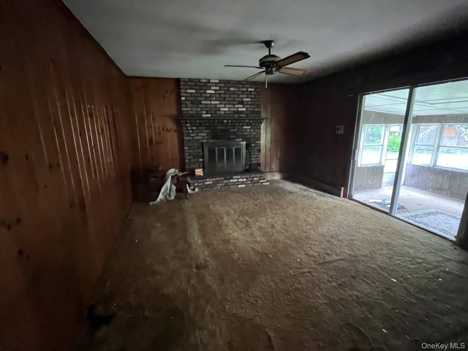 Casa com 4 Quartos à Venda em Huntington - Nova Iorque - EUA - 7