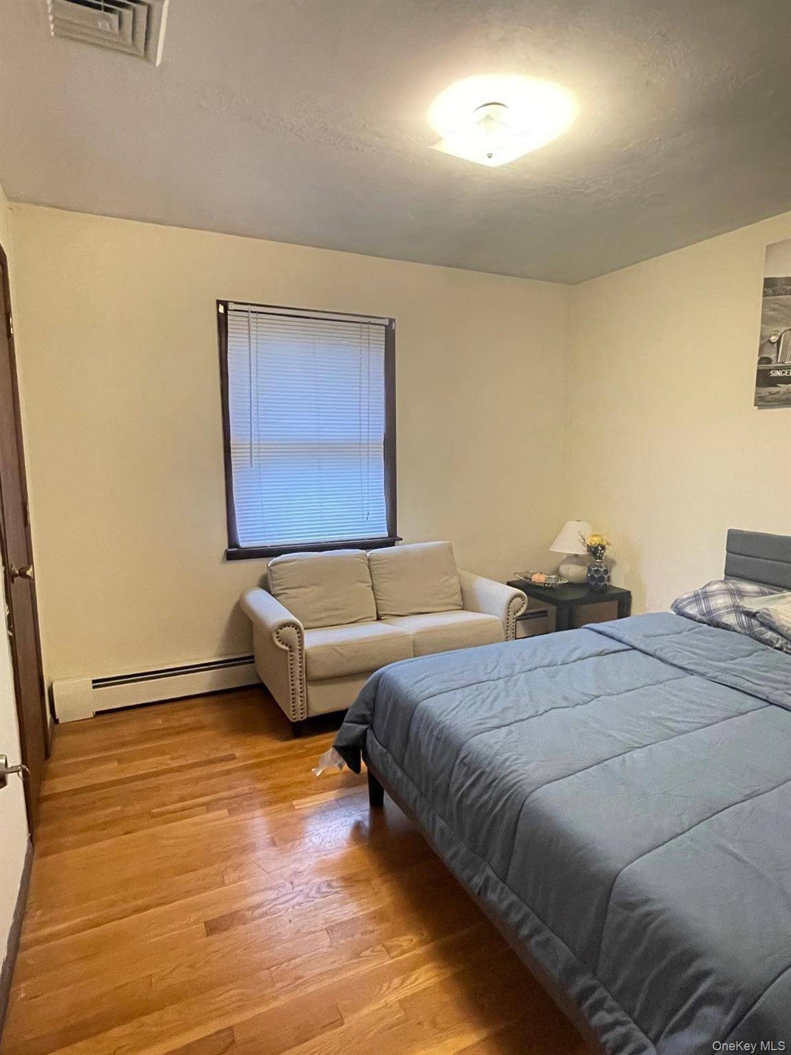 Casa com 4 Quartos à Venda em Hyde Park - Nova Iorque - EUA - 5