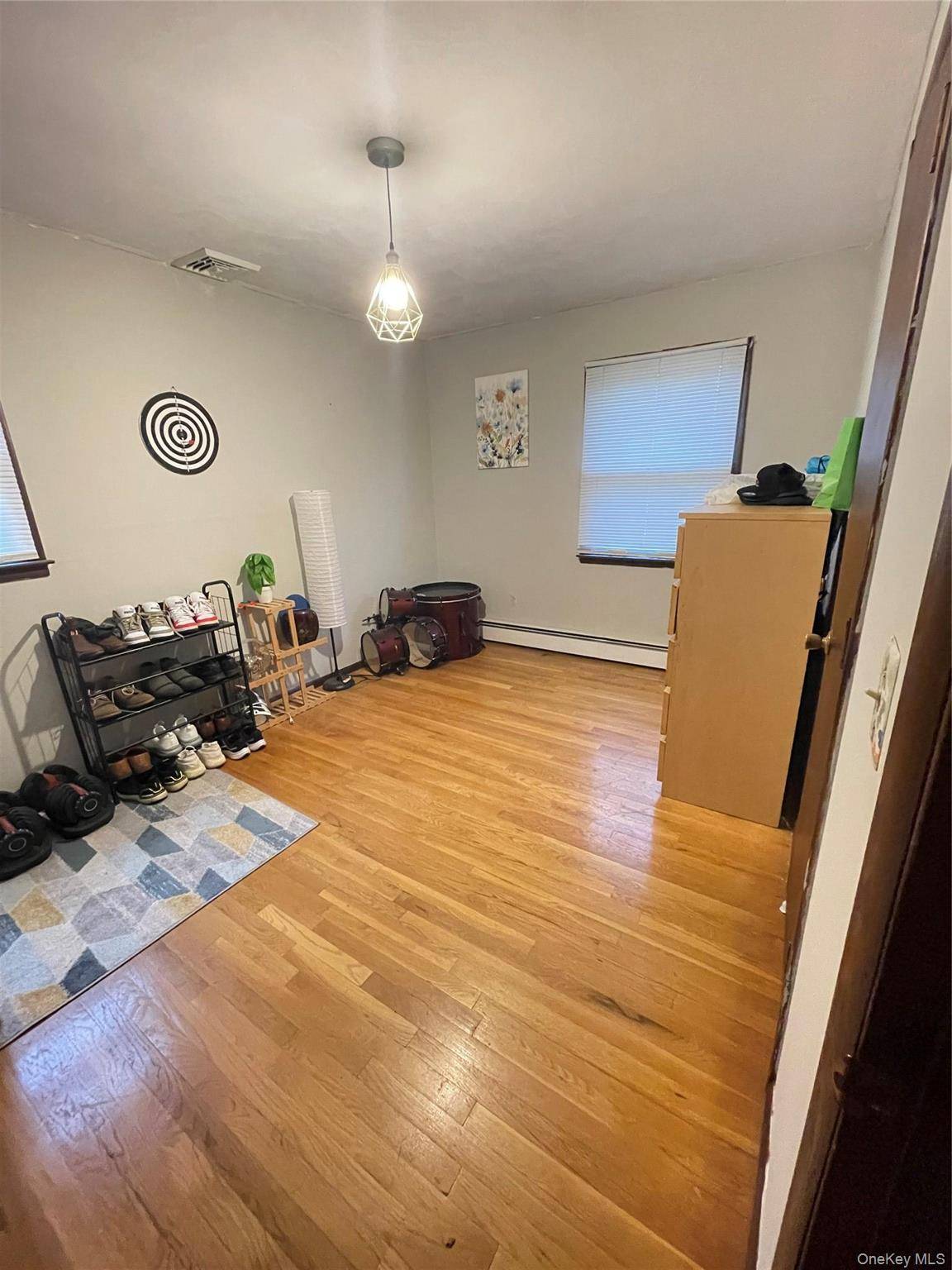 Casa com 4 Quartos à Venda em Hyde Park - Nova Iorque - EUA - 6