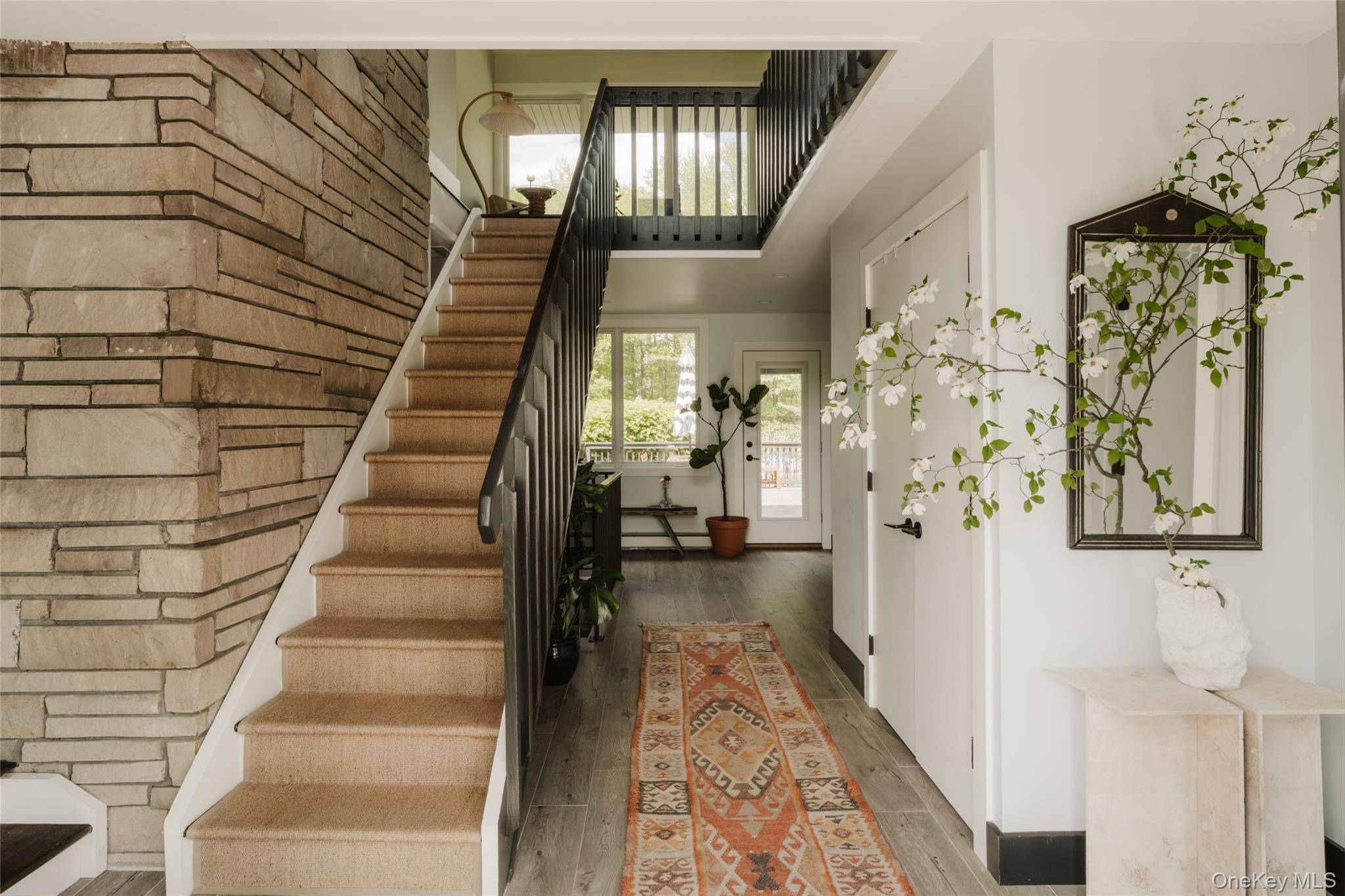 Casa com 4 Quartos à Venda em Hyde Park - Nova Iorque - EUA - 3