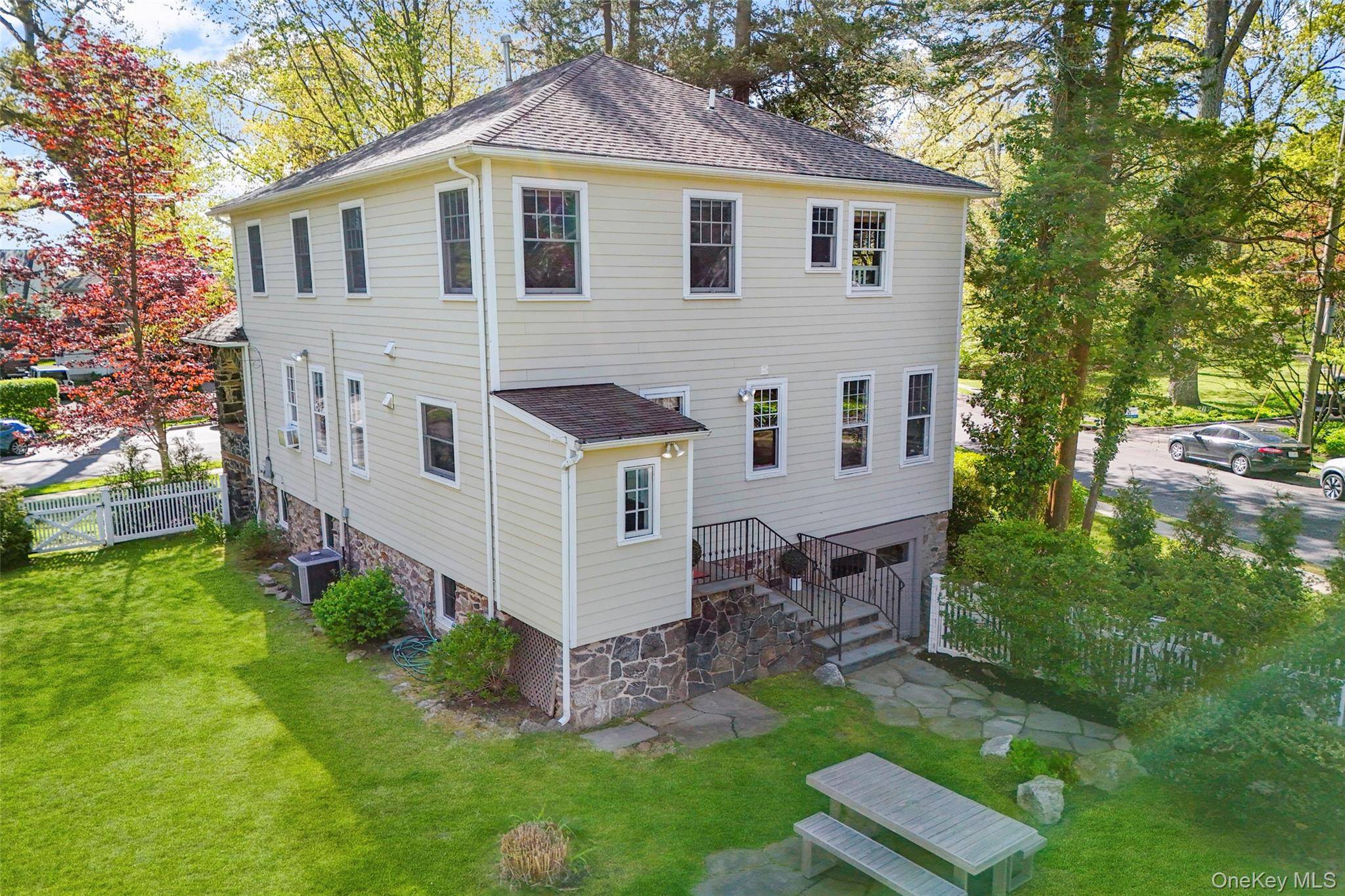 Casa com 4 Quartos à Venda em Larchmont - Nova Iorque - EUA - 3
