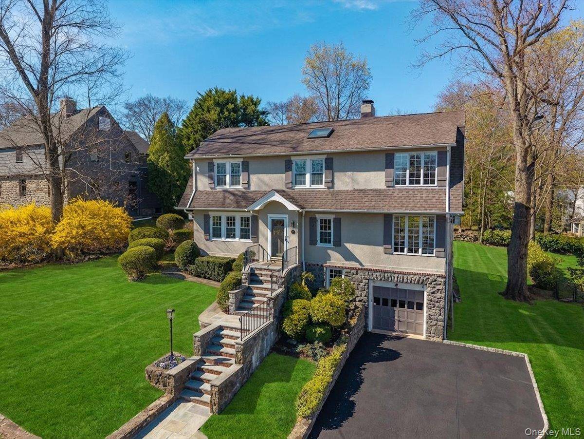 Casa com 4 Quartos à Venda em Larchmont - Nova Iorque - EUA - 2