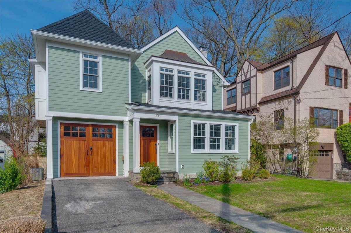 Casa com 4 Quartos à Venda em Larchmont - Nova Iorque - EUA - 2