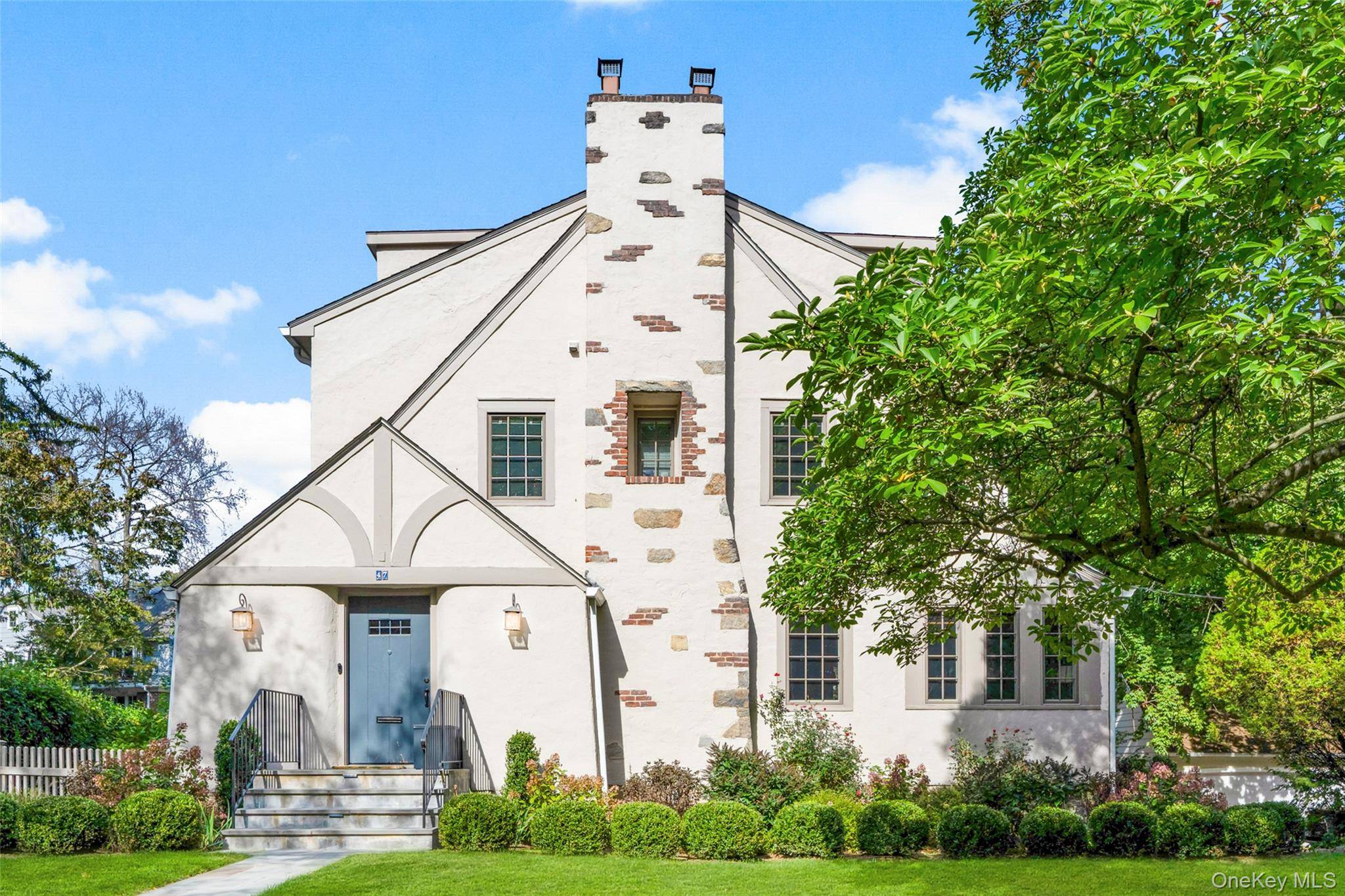 Casa com 4 Quartos à Venda em Larchmont - Nova Iorque - EUA - 1