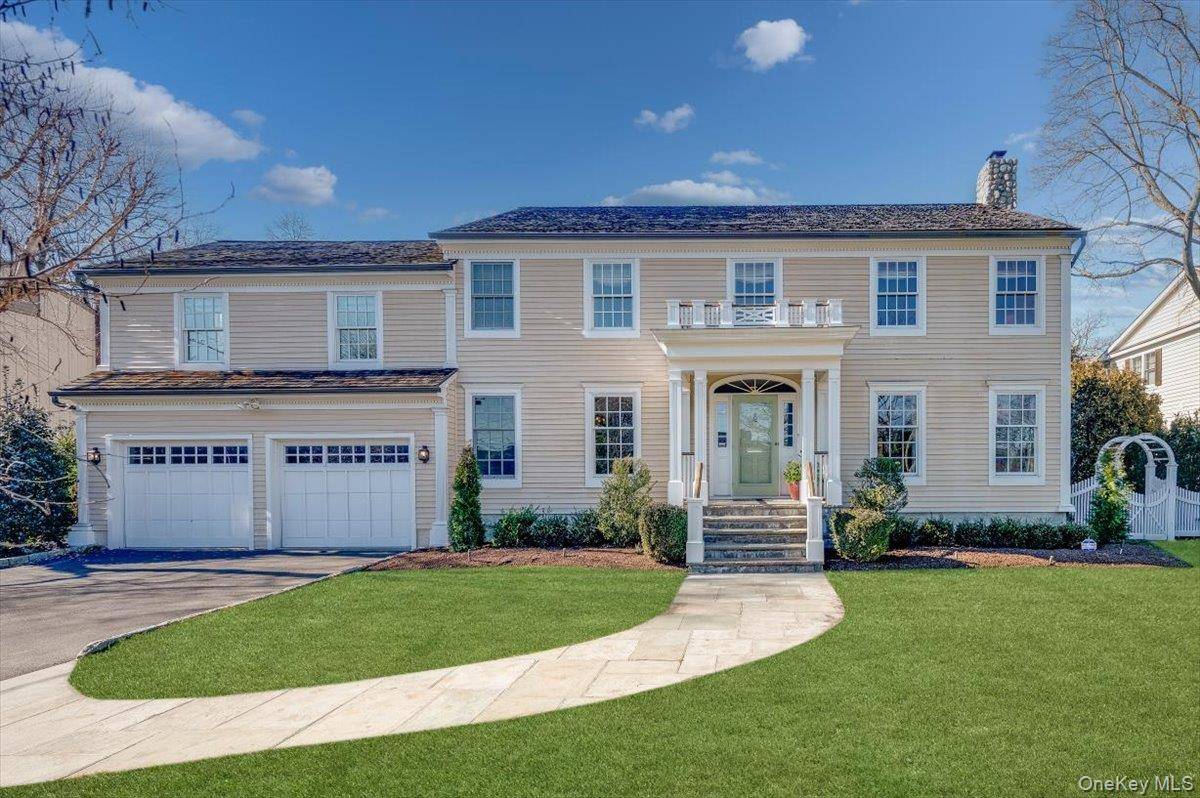 Casa de 4 Dormitorios en Venta en Larchmont - Nueva York - EE. UU. - 1