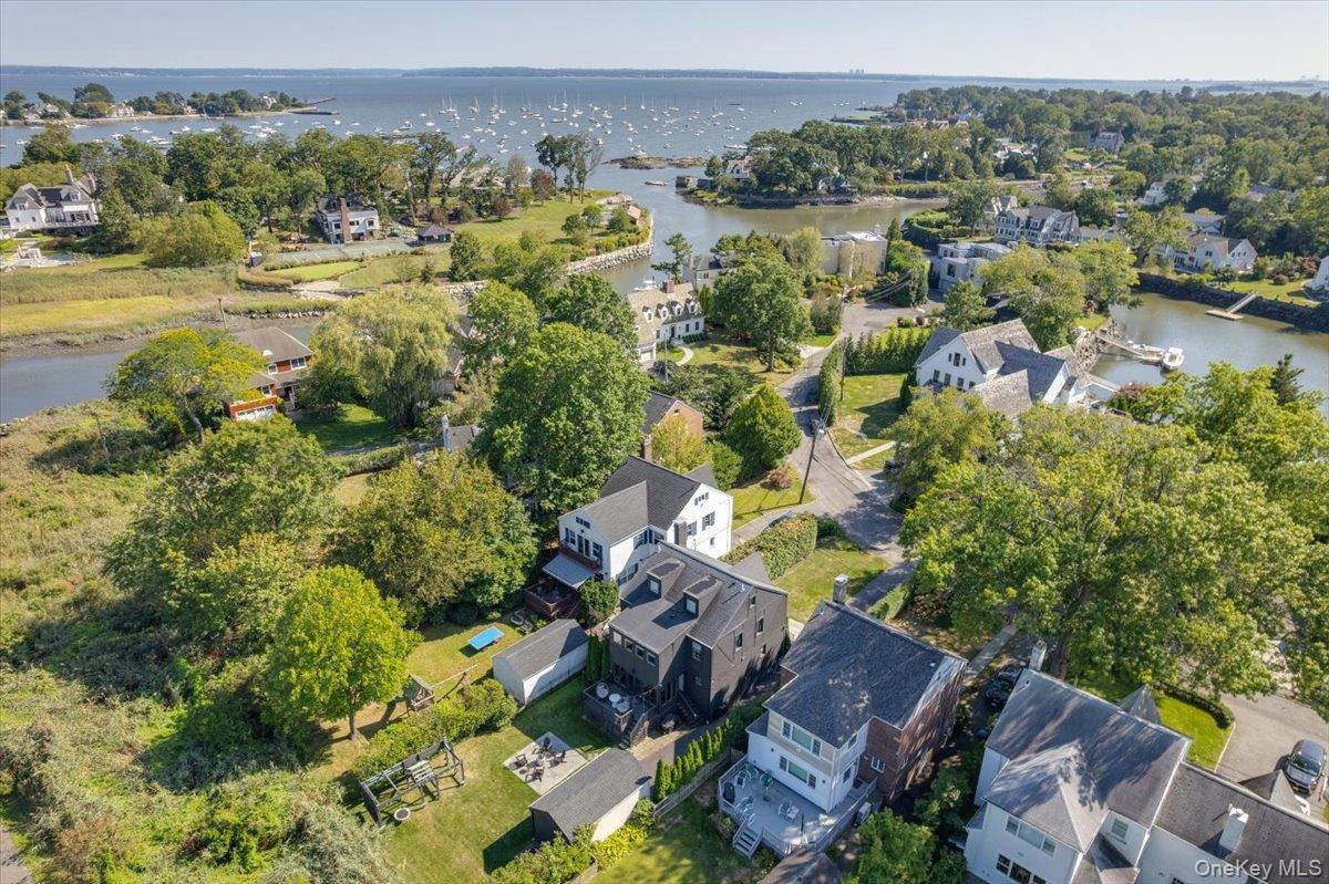 Casa de 4 Dormitorios en Venta en Larchmont - Nueva York - EE. UU. - 5