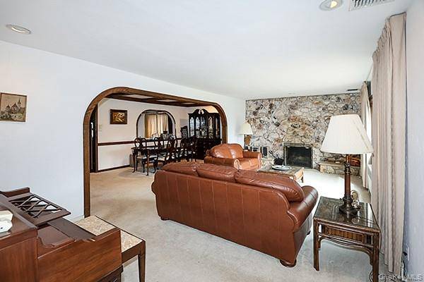 Casa de 4 Dormitorios en Venta en Locust Valley - Nueva York - EE. UU. - 8