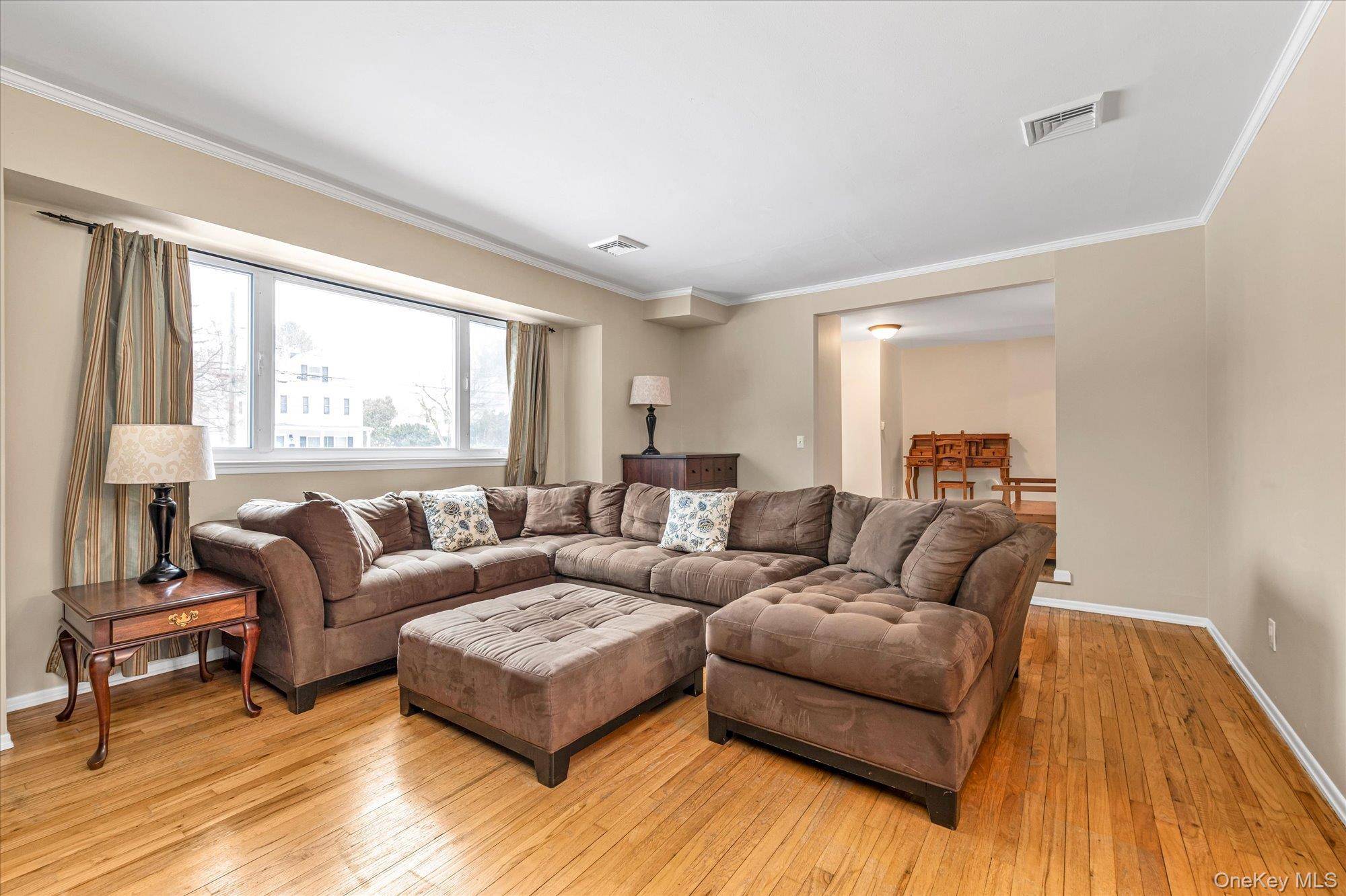 Casa de 4 Dormitorios en Venta en Locust Valley - Nueva York - EE. UU. - 5