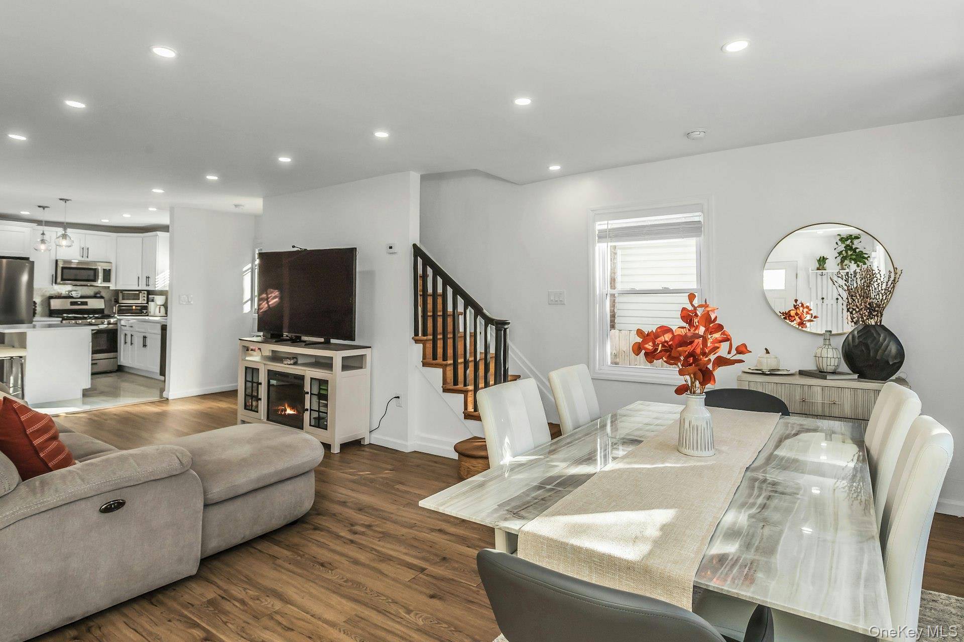 Casa com 4 Quartos à Venda em Locust Valley - Nova Iorque - EUA - 5