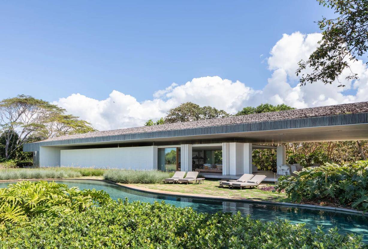 Casa com 4 Quartos à Venda em Trancoso - BA - Brasil - 1