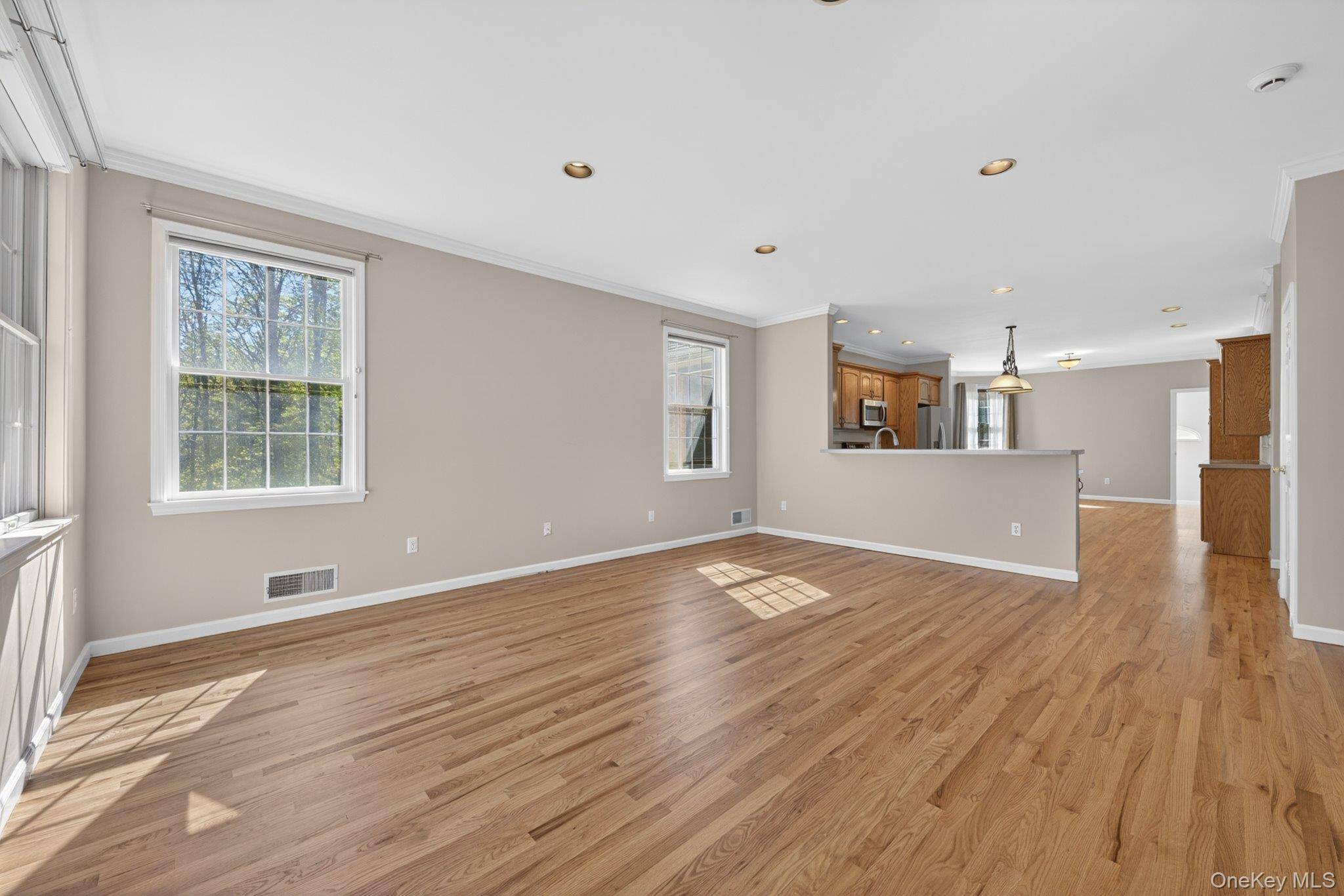 Casa de 4 Dormitorios en Venta en Pawling - Nueva York - EE. UU. - 8