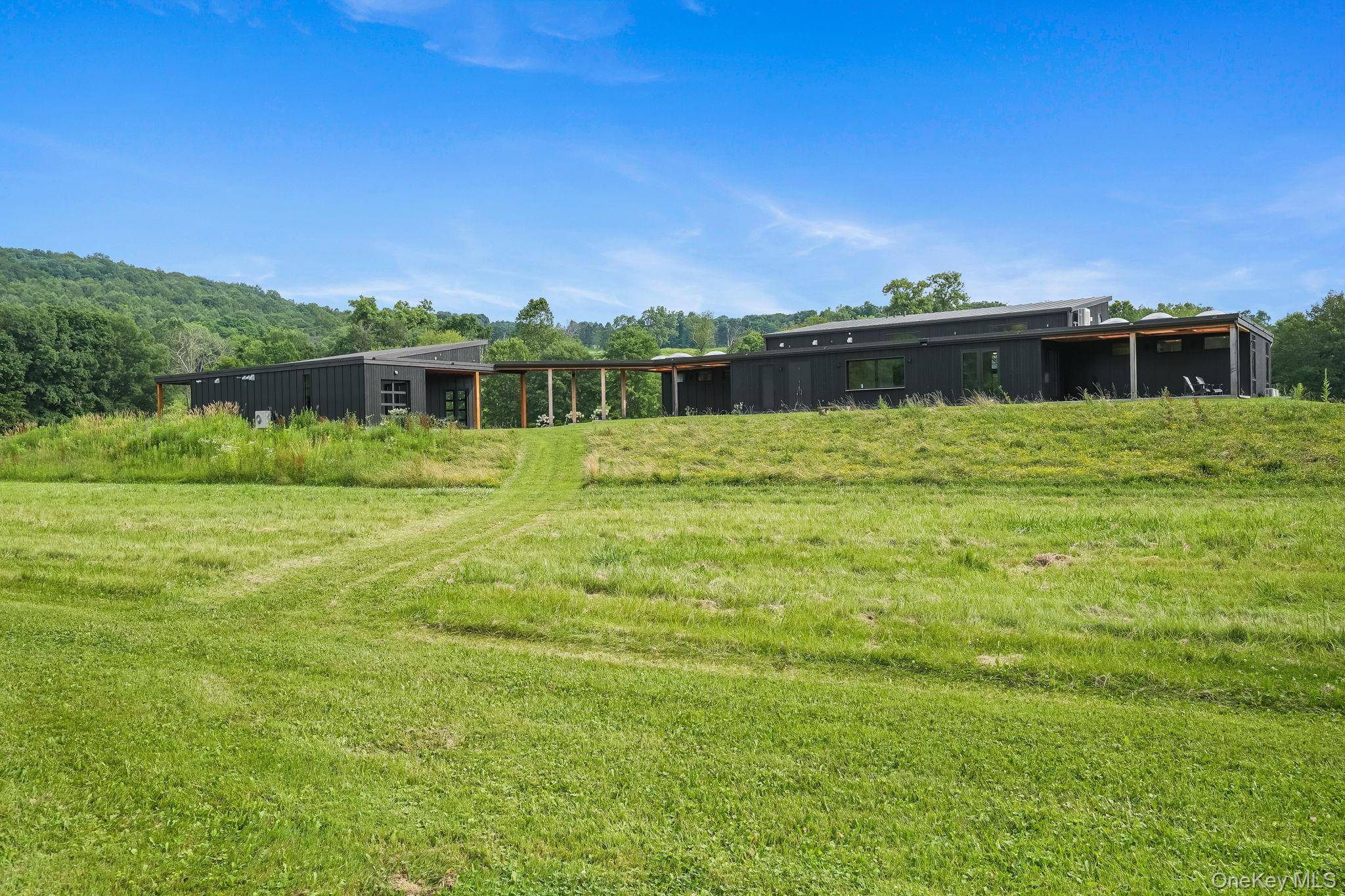 Casa com 4 Quartos à Venda em Pine Plains - Nova Iorque - EUA - 8