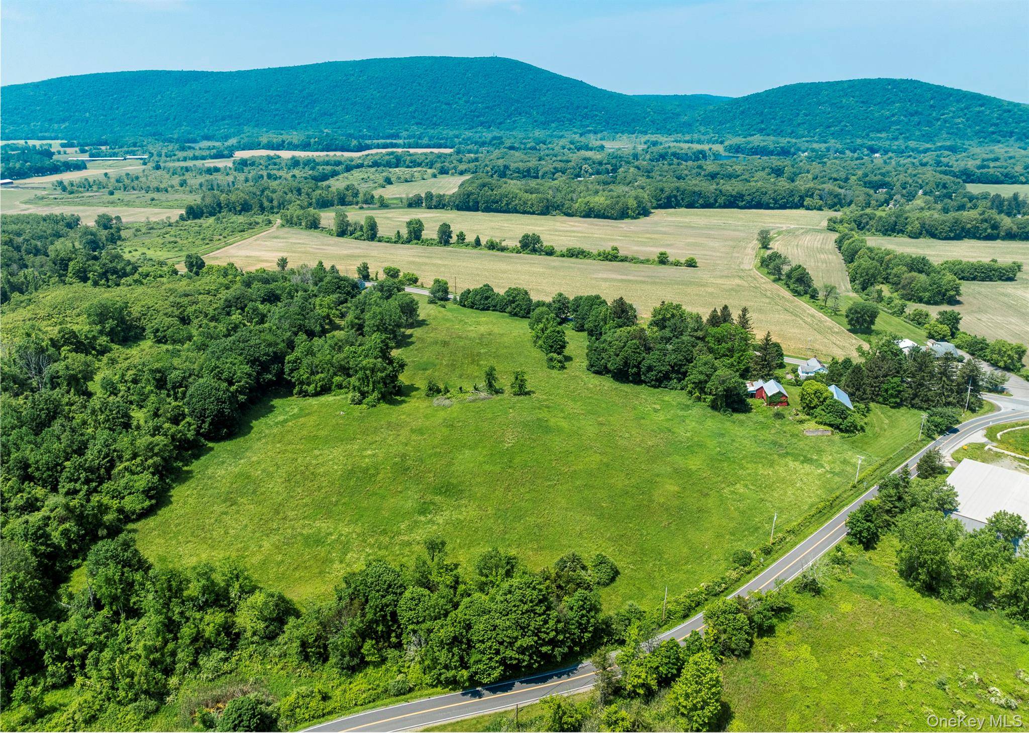 Casa com 4 Quartos à Venda em Pine Plains - Nova Iorque - EUA - 4