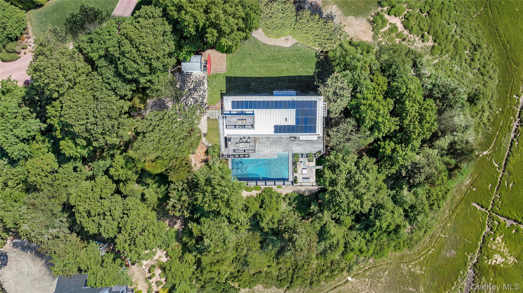 Casa com 4 Quartos à Venda em Remsenburg - Nova Iorque - EUA - 2
