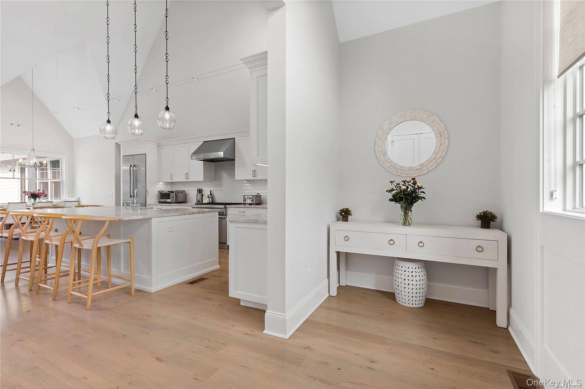 Casa de 4 Dormitorios en Venta en Remsenburg - Nueva York - EE. UU. - 2