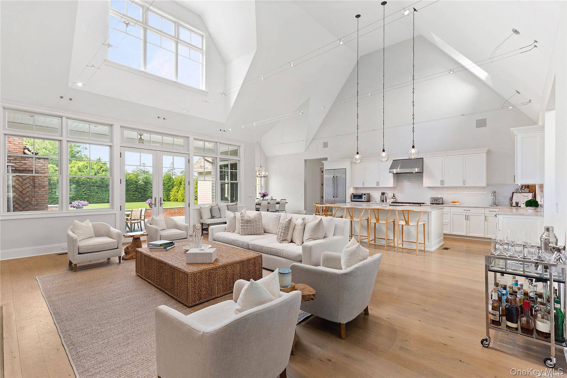 Casa de 4 Dormitorios en Venta en Remsenburg - Nueva York - EE. UU. - 7