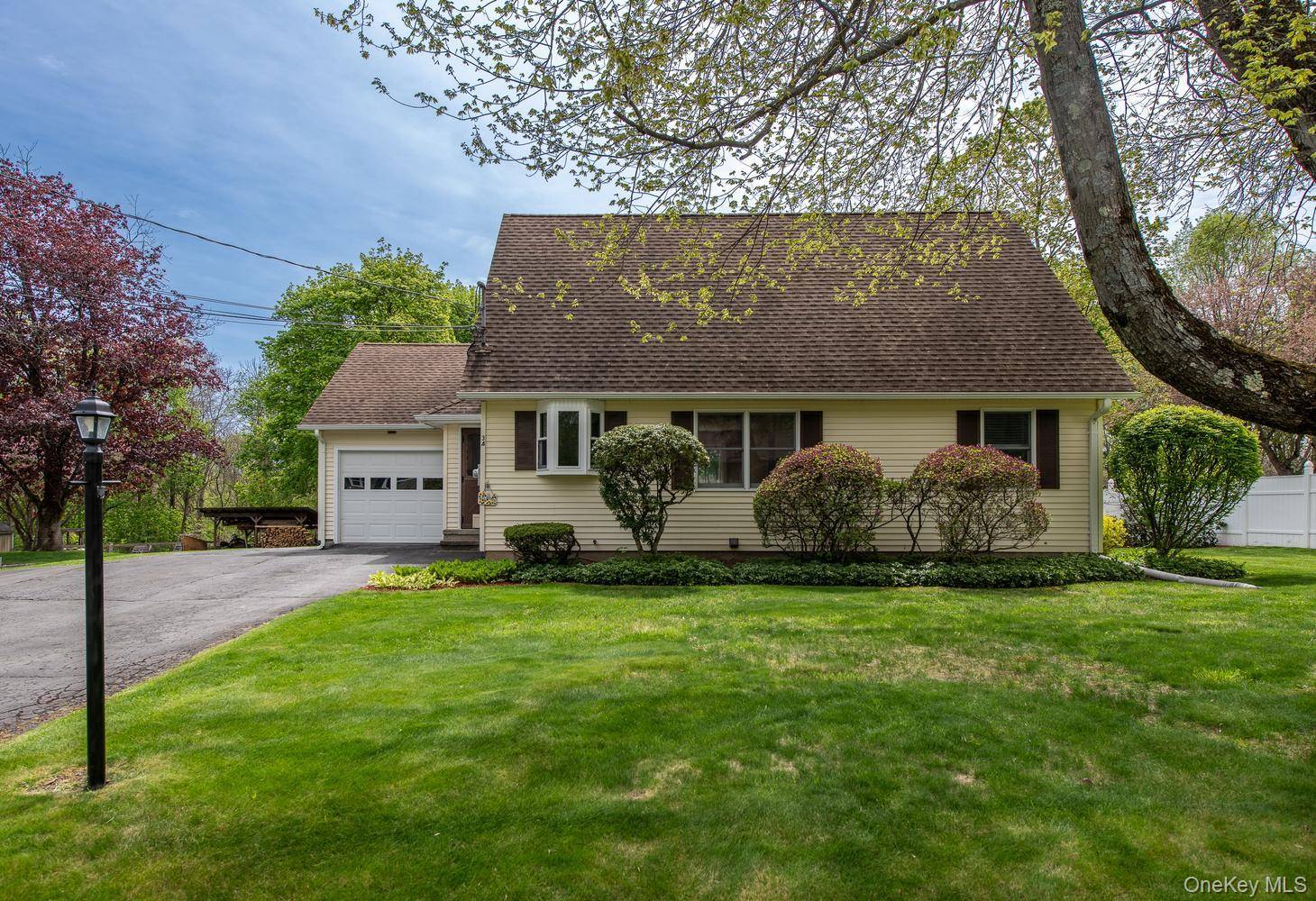 Casa de 4 Dormitorios en Venta en Rhinebeck - Nueva York - EE. UU. - 1